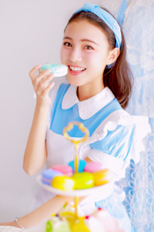 老师被学生亲密的视频